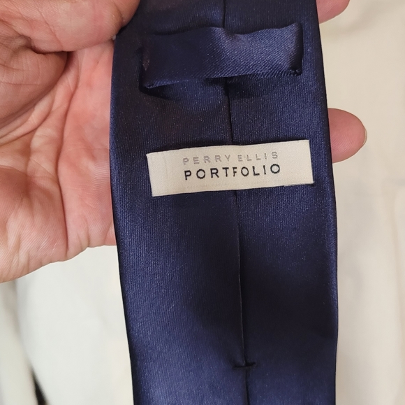 Blue Tie - Picture 4 of 4